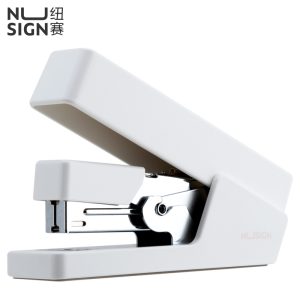 deli ENS081 Effortless Stapler, 138×43×70mm, 25sheets,24/6 & 26/6, White