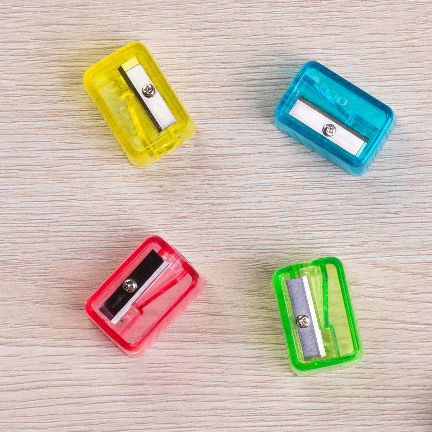 deli EH034 Pencil Sharpener, One hole-for Standard pencil φ 8 mm, Assorted Colors - Image 2