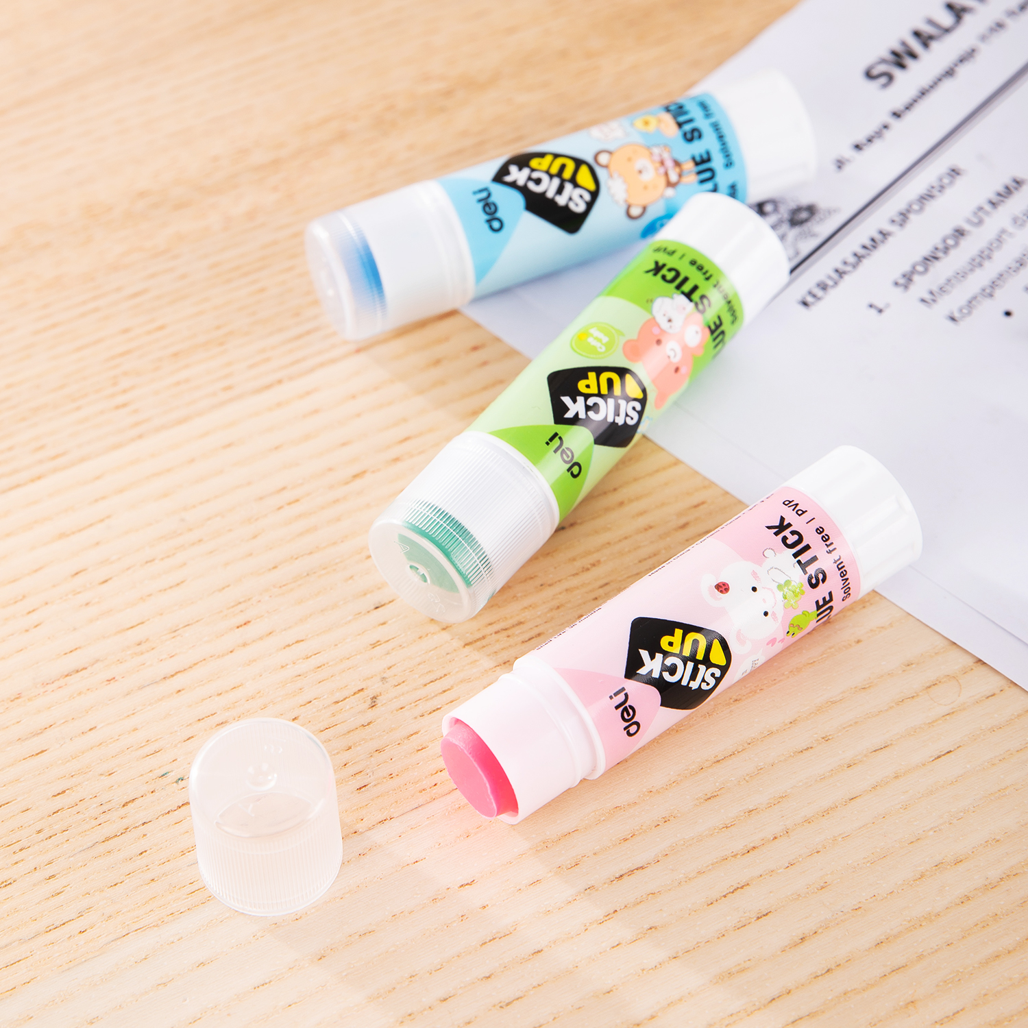 deli E7165A Glue Stick, 8g8G/PCS, Assorted Colors - Image 3