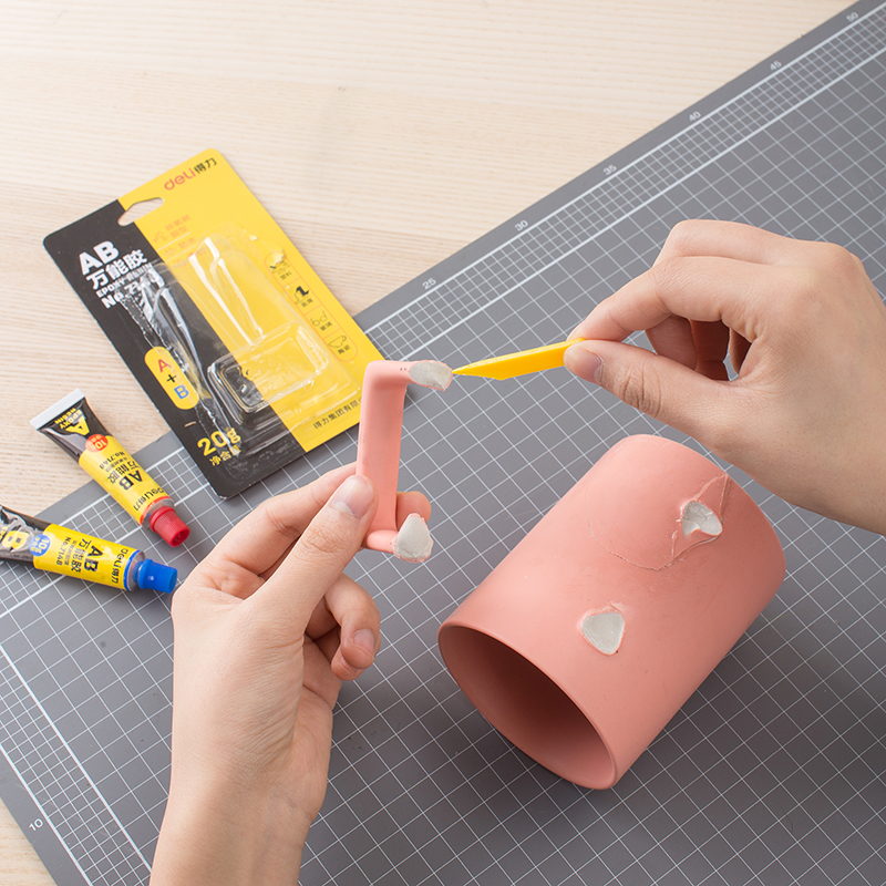 deli 7148 All-Purpose Glue, 10g/piece, Yellow - Image 5
