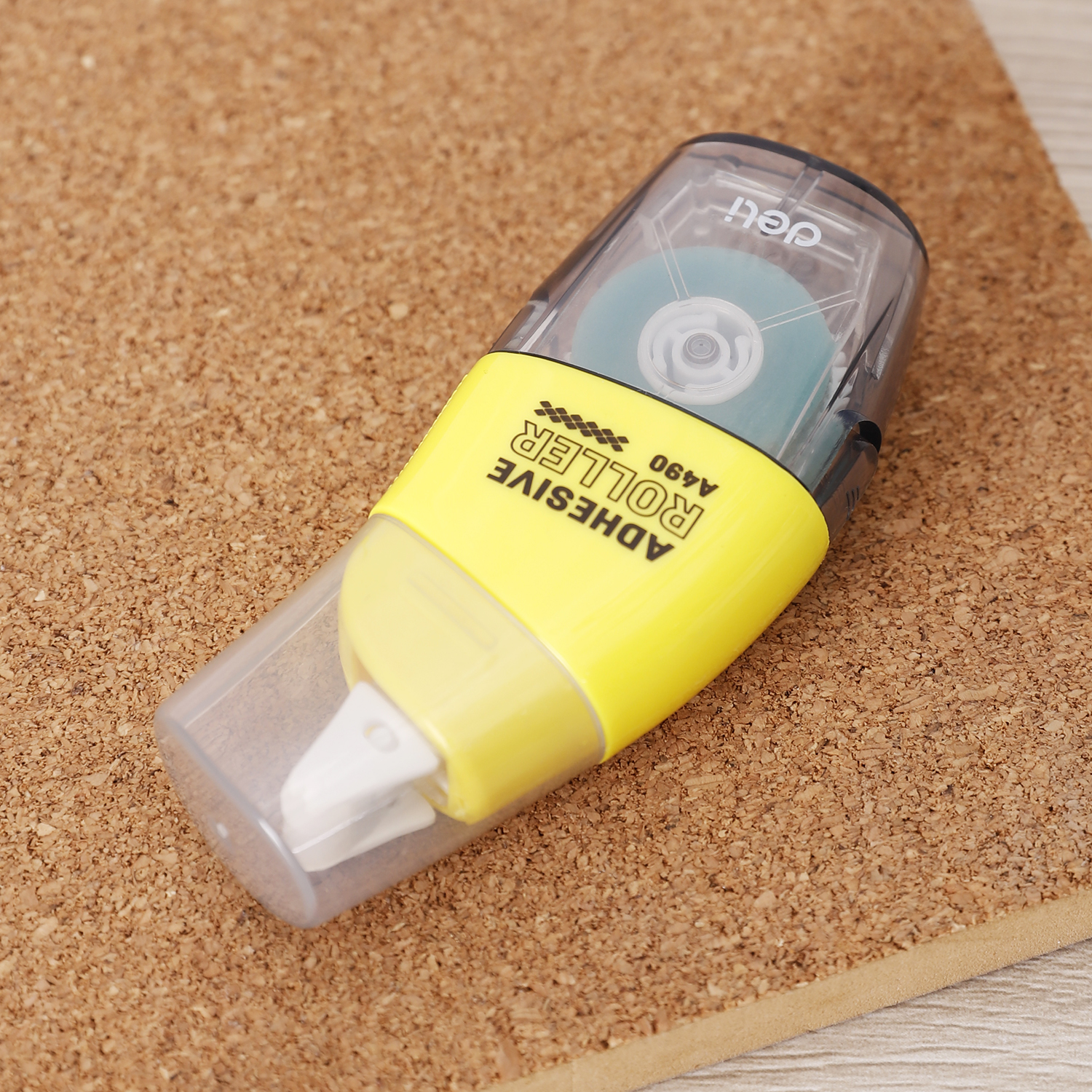 deli EA49011 Adhesive Roller, 8M*6mm, Black - Image 5