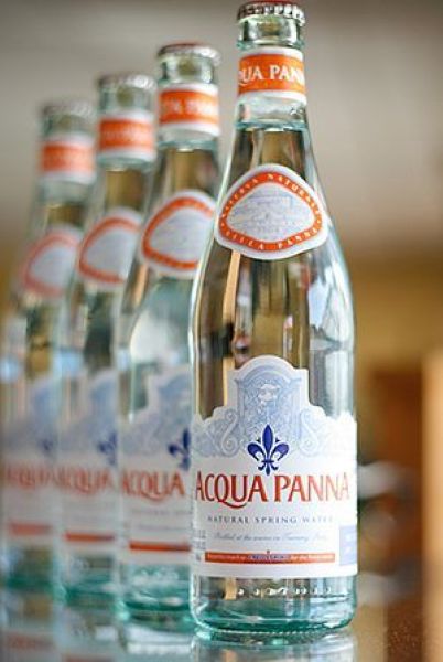 Acqua Panna Still Water 1L x 12 Glass Bottles - Image 3