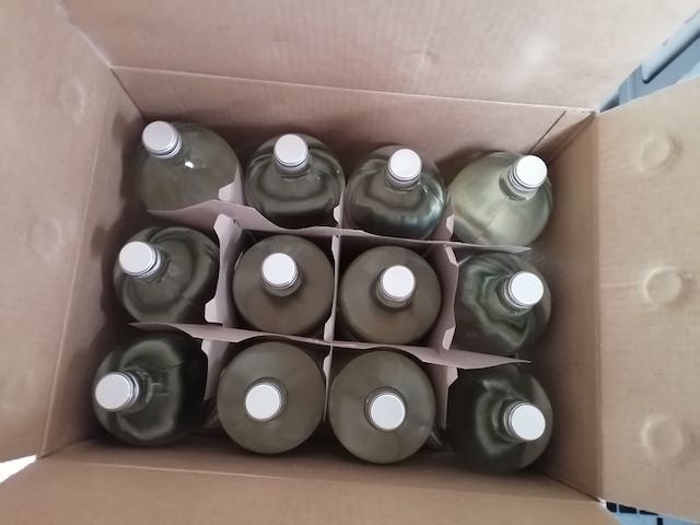 Antipodes Artesian Still Water 1 L x 12 glass bottles - Image 3