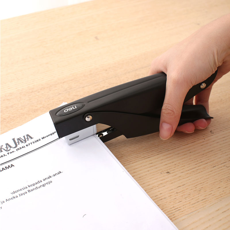 deli E0346 Plier Stapler, 30sheets,24/6 & 26/6, Black - Image 4