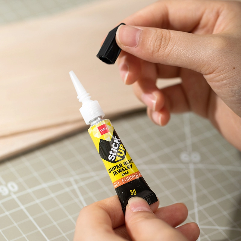 deli EA256 Super Glue, 3g, Transparent - Image 4